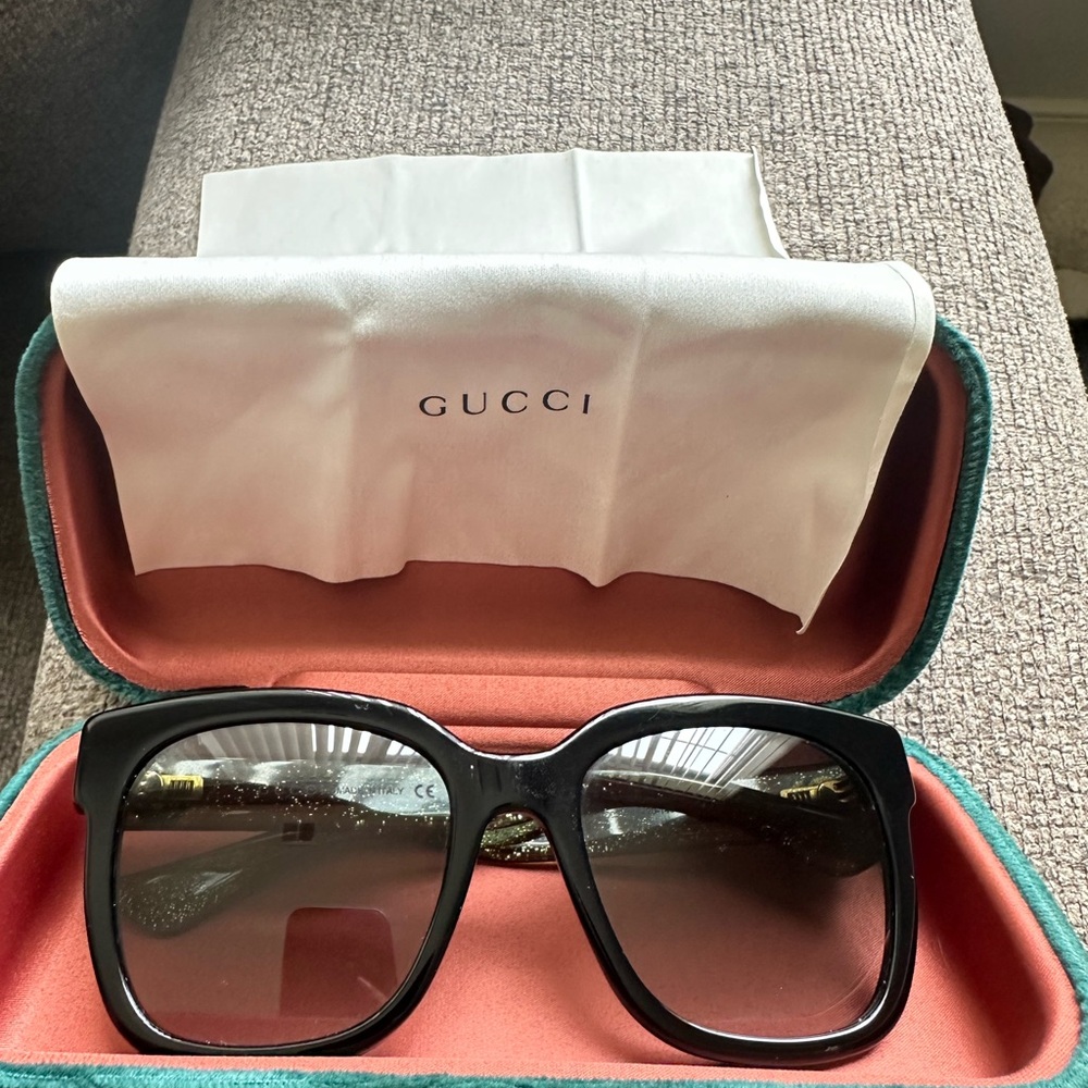 Oversized Gucci Sunglasses